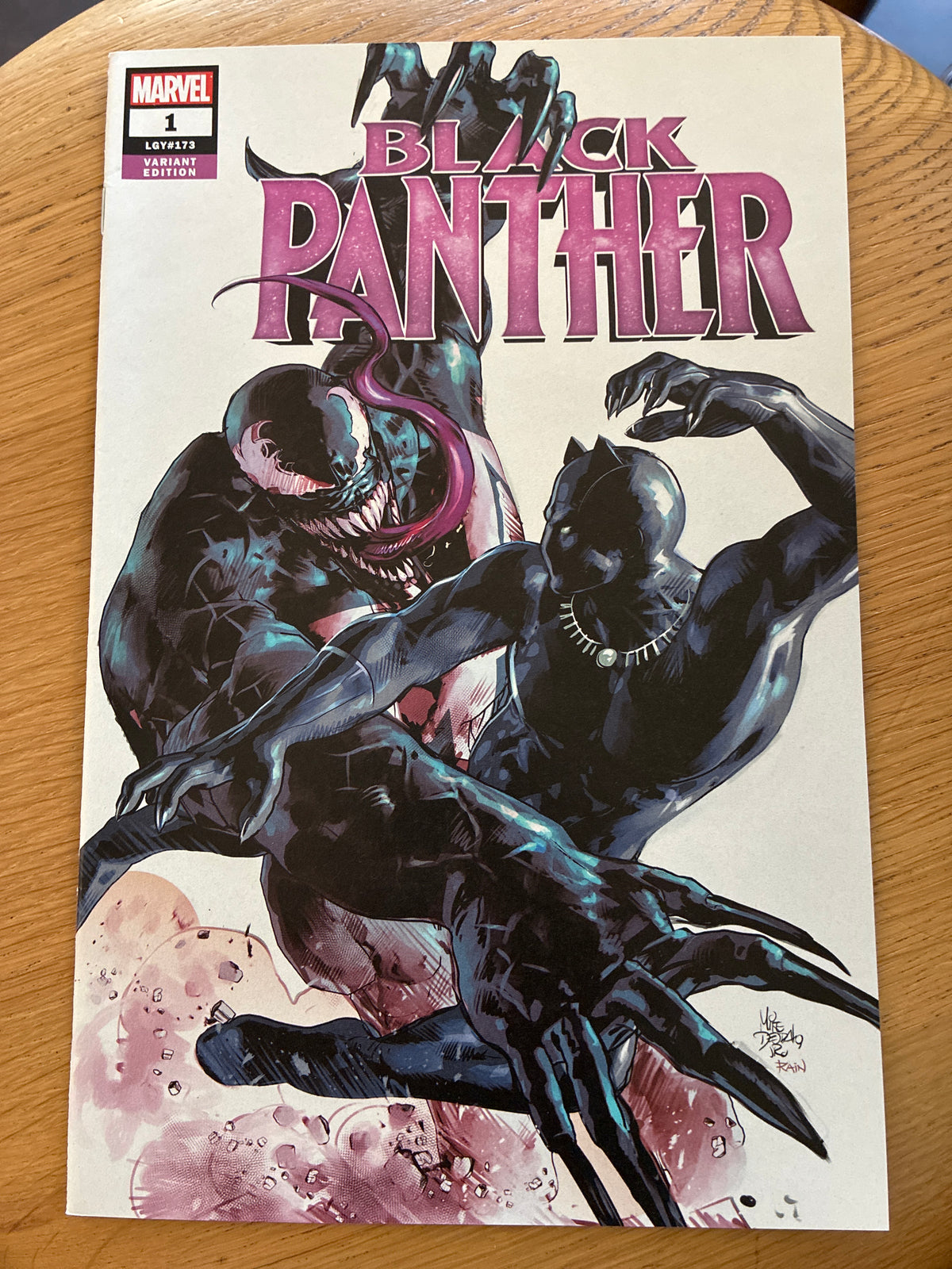 2018 Black Panther #1 Variant Edition (LGY #173) – Stefano Caselli Cover